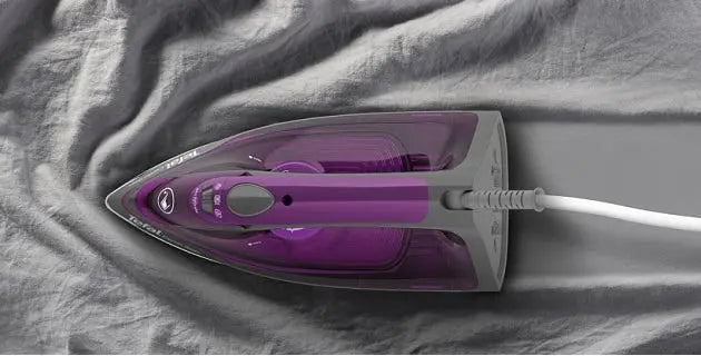 Bàn ủi hơi nước