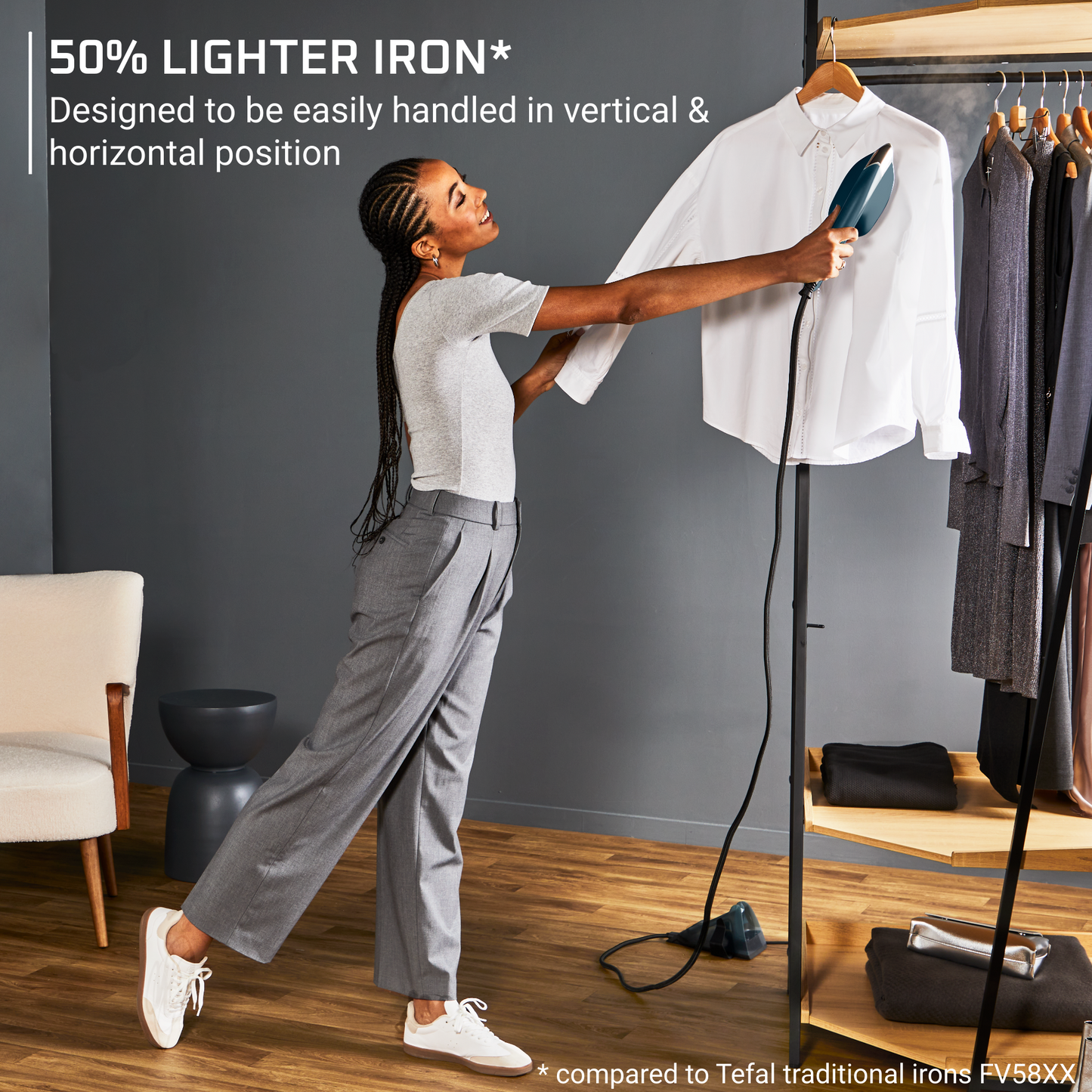 Bàn ủi 2-trong-1 Duo Power, kết hợp ủi hơi và cầm tay JF4032E0